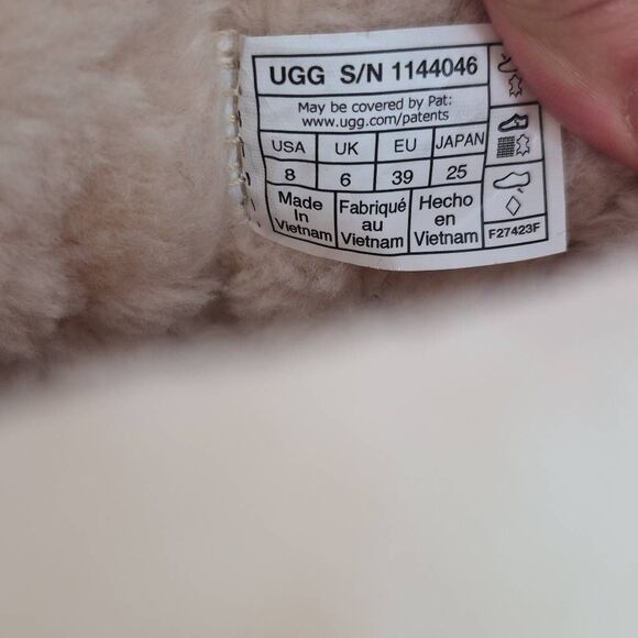 UGG CLASSIC MINI CHILLAPEAK BOOTS SUEDE CHESTNUT SIZE 8 - Picture 8 of 8